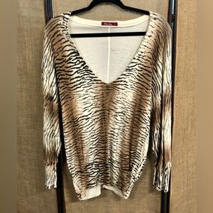 Barbara Lesser Tiger Print V-Neck Sweater Size L